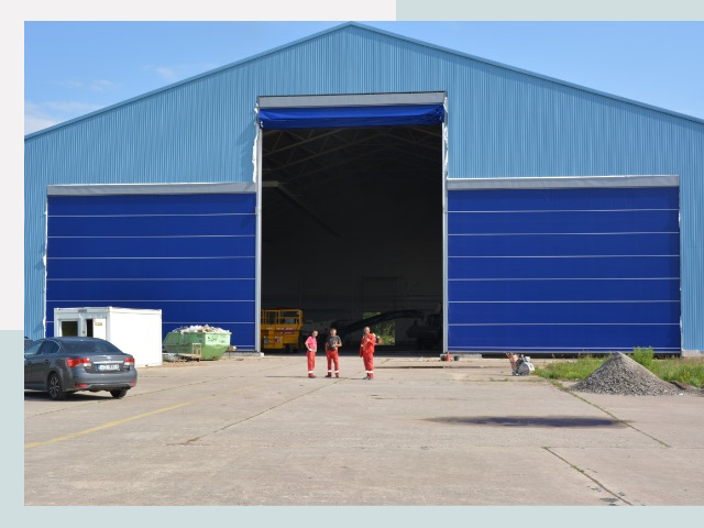 Ангарные ворота в Щербинка от СтальСтрой-Щрб по цене 611 руб.